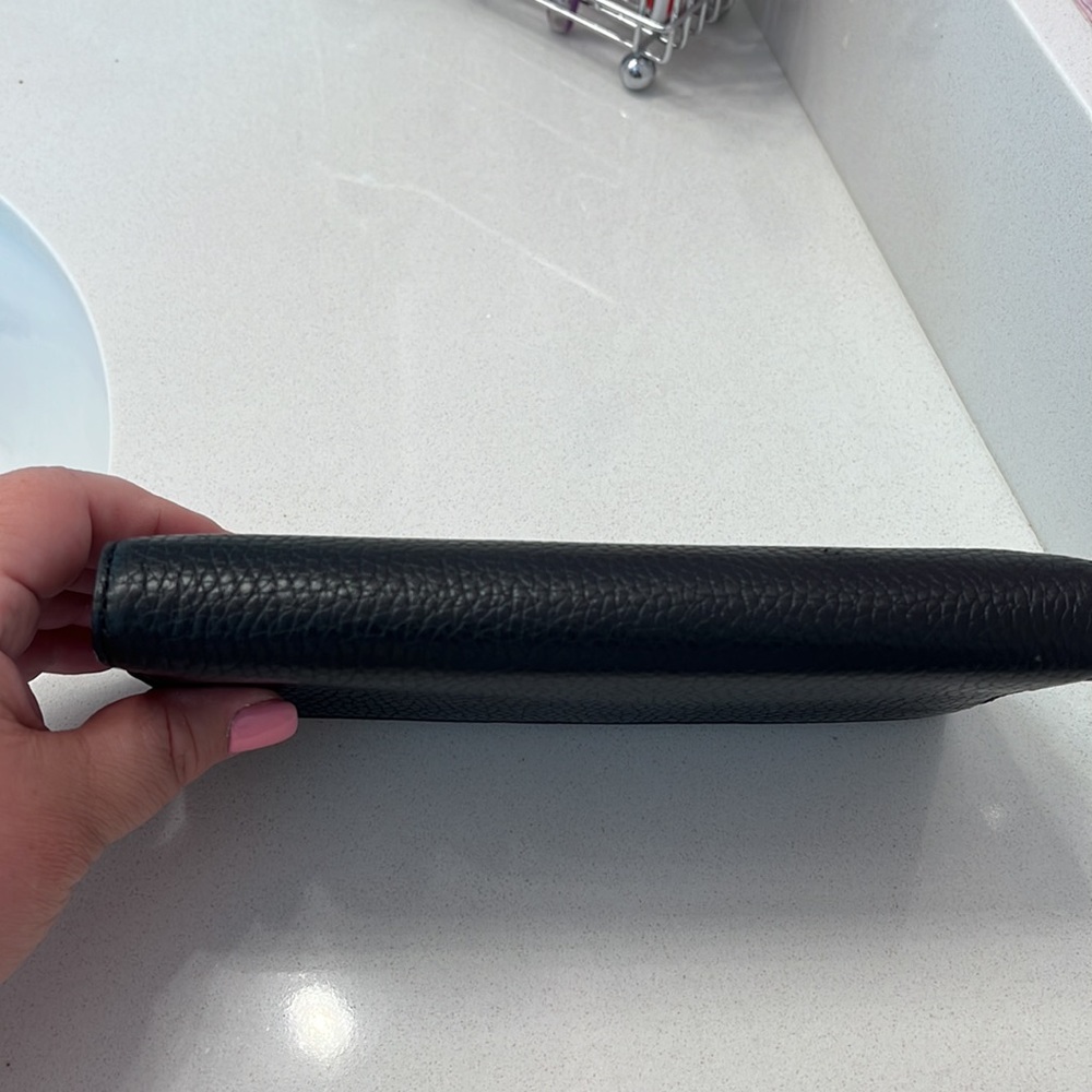 Kate Spade long wallet. Black. - Picture 10 of 10
